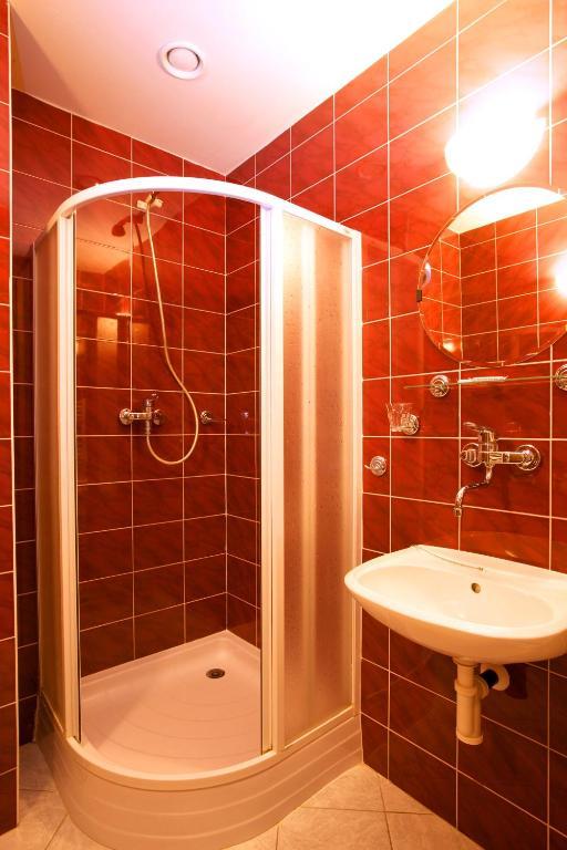 Hotel Floret Pruhonice Ruang foto